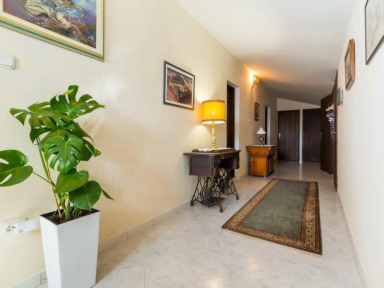 Gostinjska kuća Apartments Vesna